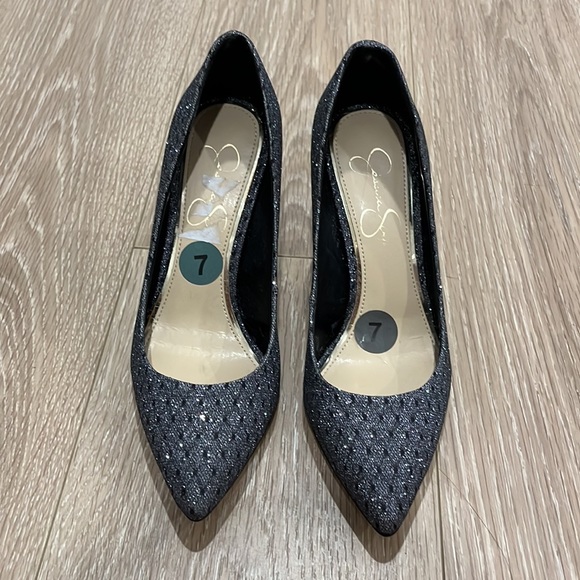 Jessica Simpson Sparkly Grey Lace 3” High Heels - size 7 - Picture 1 of 7